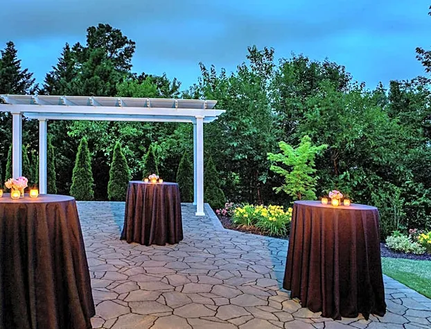 Delta Hotels by Marriott Chesapeake Norfolk hotel detail image 2