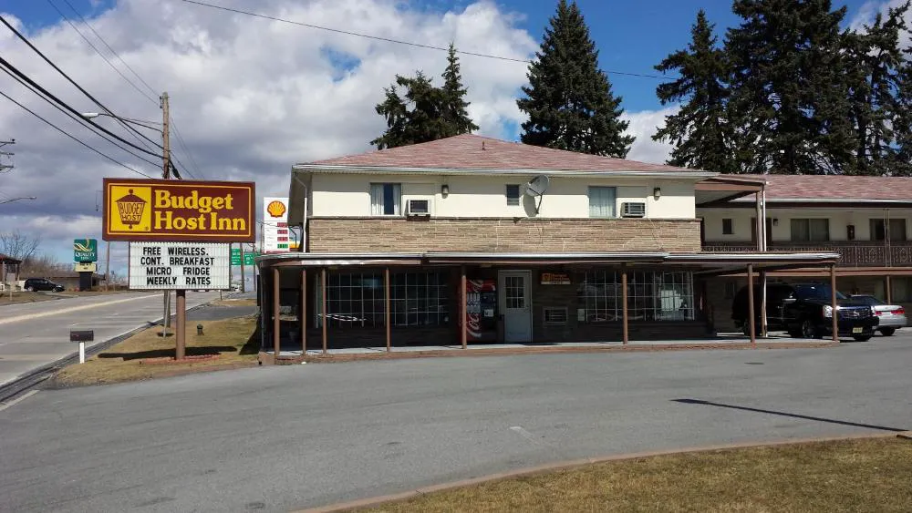 Budget Host Midway Inn hotel hero