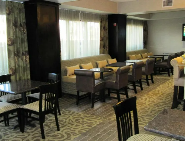 Hampton Inn Lindale/Tyler hotel detail image 4