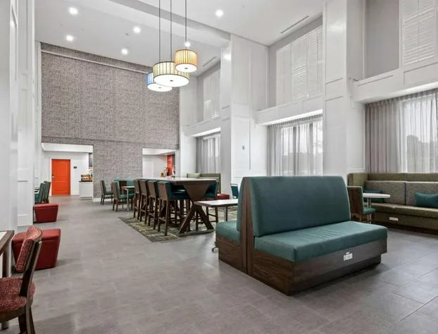 Hampton Inn & Suites Mount Pleasant hotel detail image 3