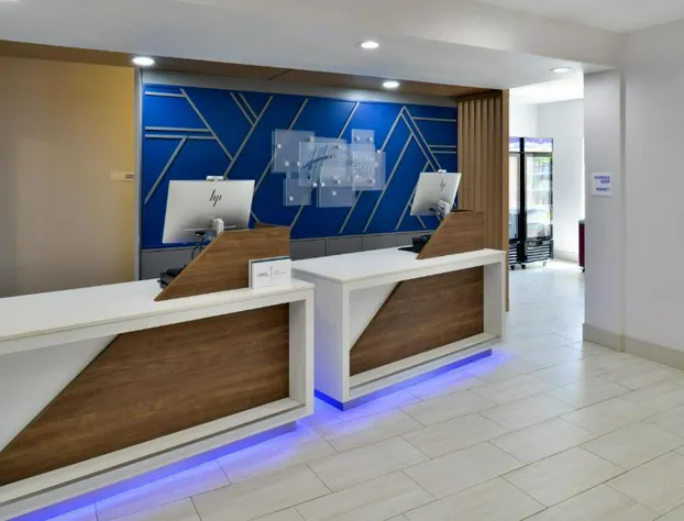 Holiday Inn Express & Suites Carthage by IHG hotel detail image 4