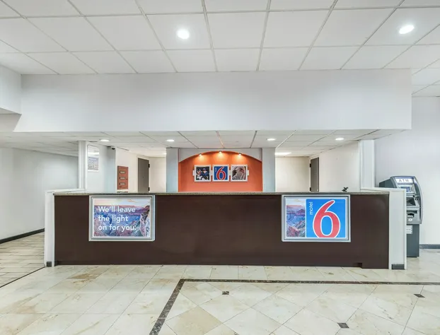 Motel 6 Henderson, TX hotel detail image 4