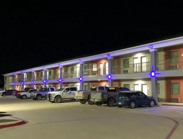 Executive Inn & Suites Joaquin hotel detail image 2