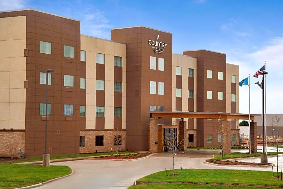 Country Inn & Suites by Radisson, Enid, OK hotel hero