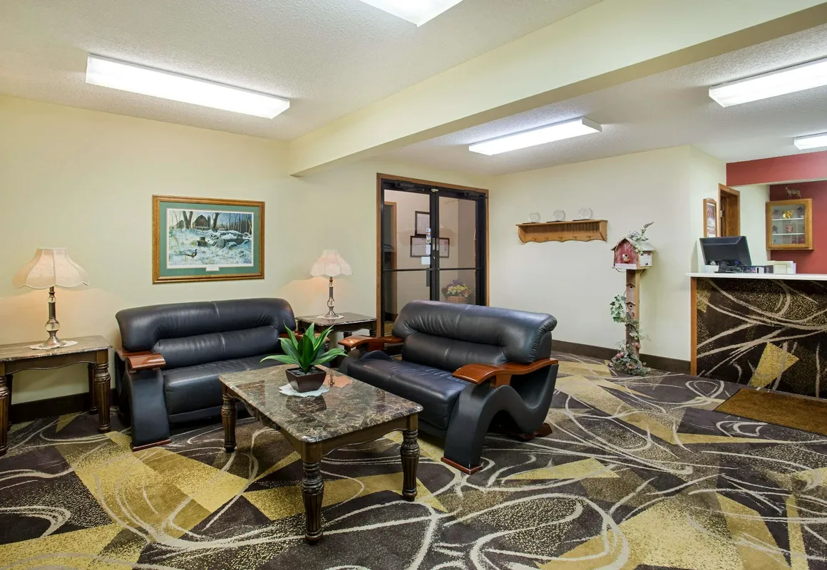 Super 8 by Wyndham Charles City hotel hero