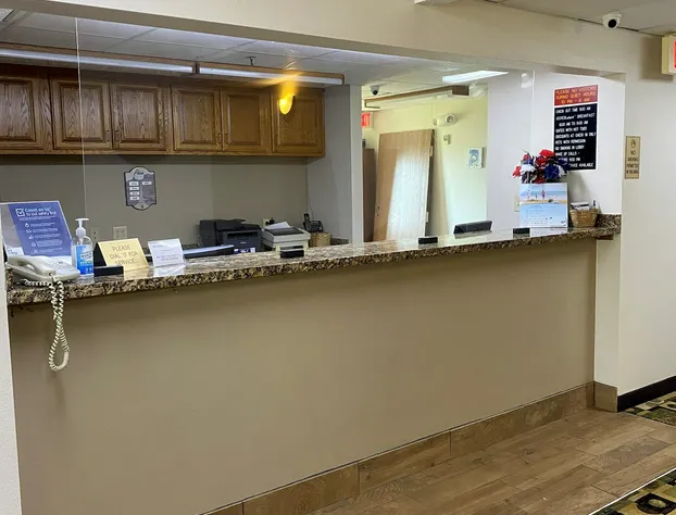 Super 8 by Wyndham Independence IA hotel detail image 3