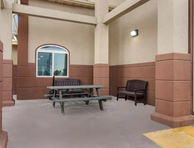 Econo Lodge Scottsbluff hotel detail image 3