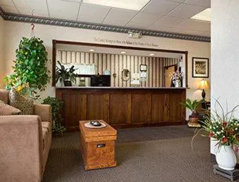 Econo Lodge Scottsbluff hotel detail image 4