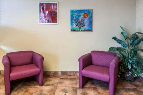 Suburban Studios East hotel detail image 1