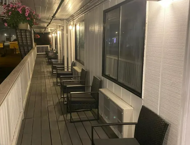 Ways Motel hotel detail image 4