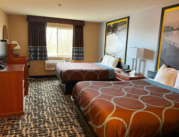 Super 8 by Wyndham Cozad hotel detail image 2