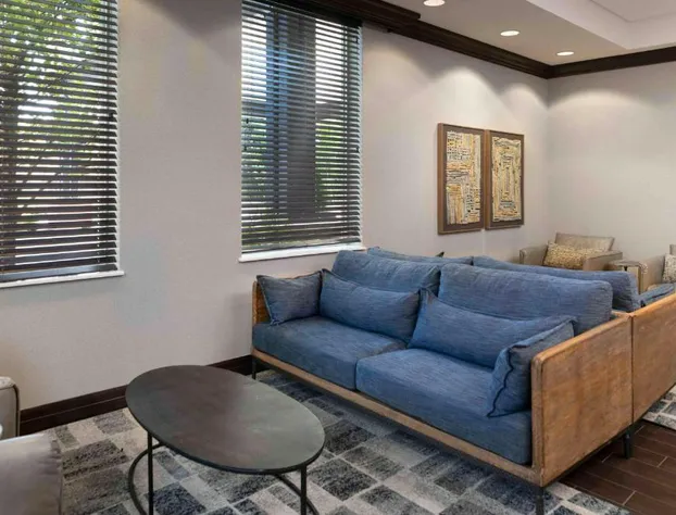 Hampton Inn Lewiston-Auburn hotel detail image 4