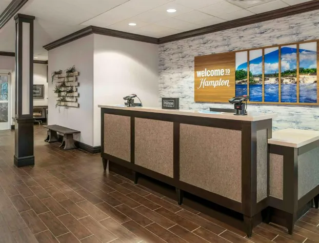 Hampton Inn Lewiston-Auburn hotel detail image 3