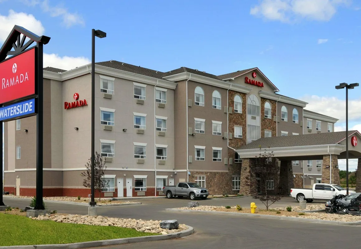 Ramada by Wyndham Wainwright hotel hero