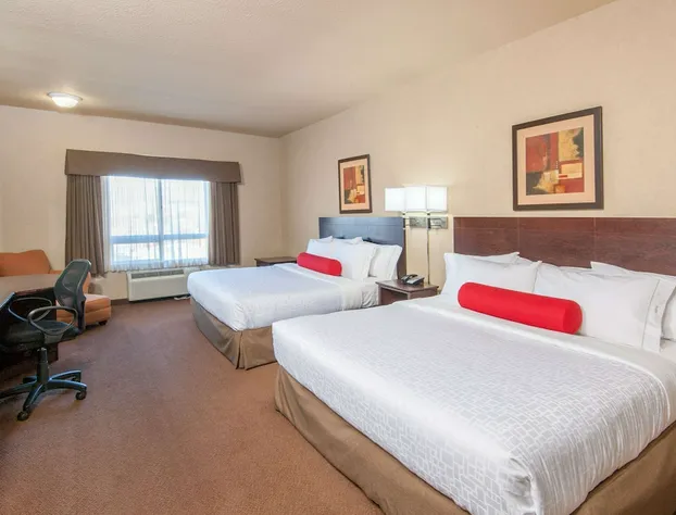 Ramada by Wyndham Drumheller Hotel & Suites hotel detail image 3