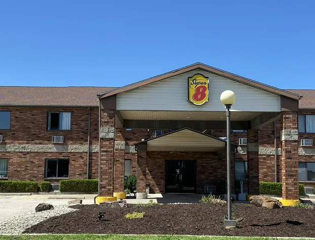 Super 8 by Wyndham Independence KS hotel detail image 1