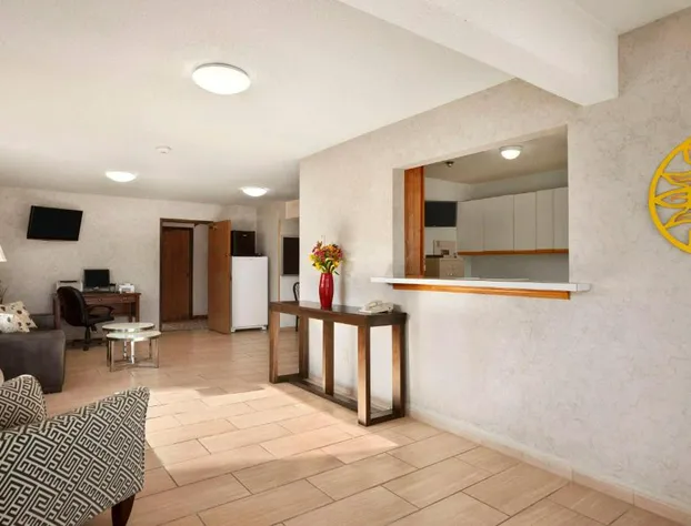 Super 8 by Wyndham Concordia hotel detail image 2