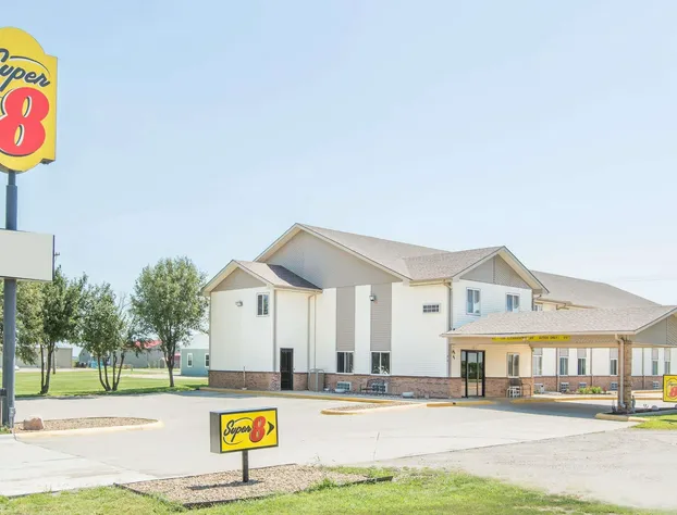 Super 8 by Wyndham Belleville hotel detail image 1