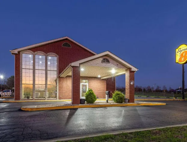 Super 8 by Wyndham Nixa/Springfield Area hotel detail image 2