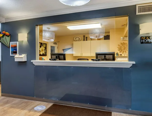 MainStay Suites Emporia hotel detail image 4