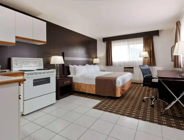 Super 8 by Wyndham Valemount hotel detail image 4