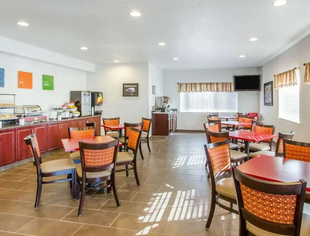 Comfort Inn Bolivar hotel detail image 4