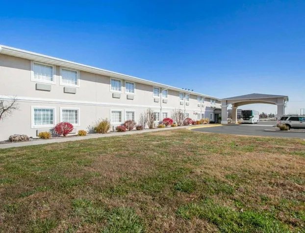 Comfort Inn Bolivar hotel detail image 1