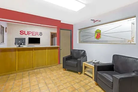 Budgetel Inns & Suites hotel detail image 4