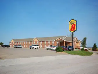 Super 8 by Wyndham Bolivar hotel detail image 1