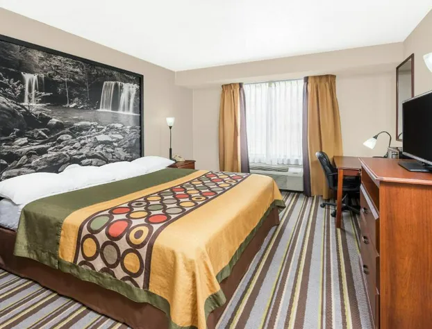 Super 8 by Wyndham Bolivar hotel detail image 4