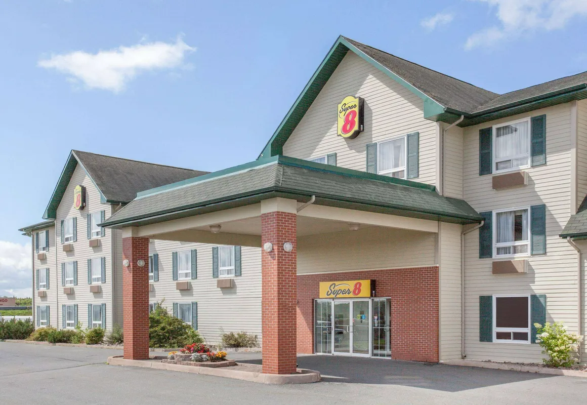 Super 8 by Wyndham Truro NS hotel hero