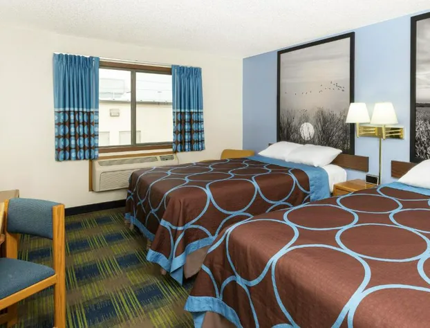 Super 8 by Wyndham Columbus hotel detail image 4