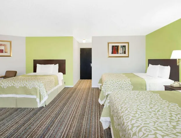 Days Inn by Wyndham York hotel detail image 3