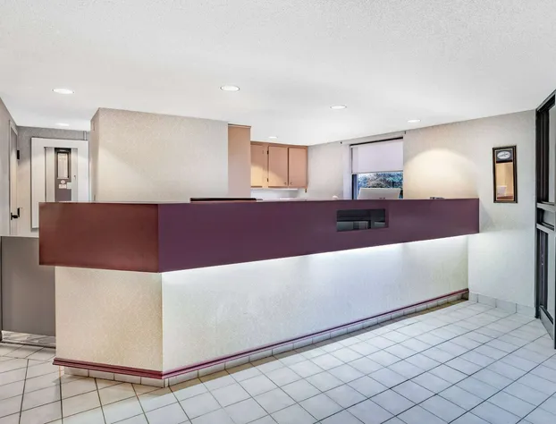 Travelodge by Wyndham Bridgewater hotel detail image 4