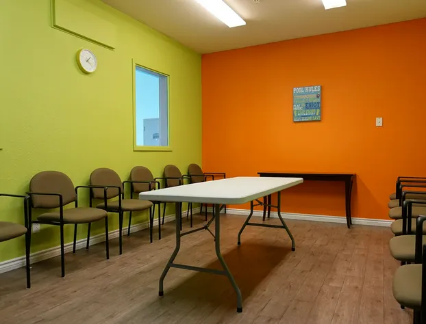 Super 8 by Wyndham Windsor NS hotel detail image 3