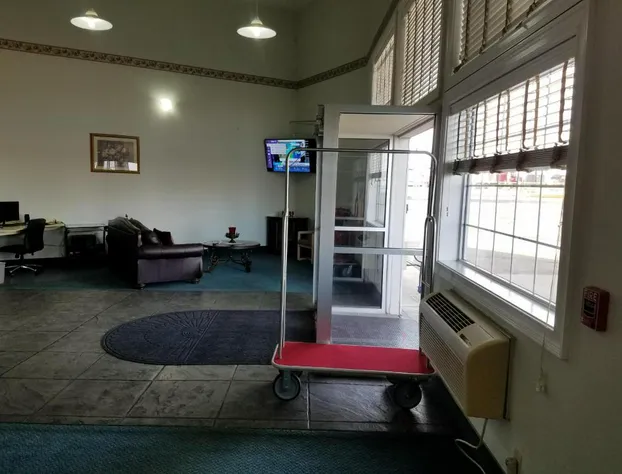 Simple Rewards Inn hotel detail image 1