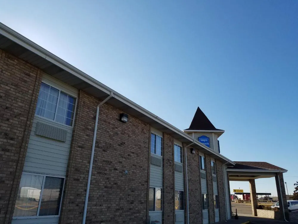 Simple Rewards Inn hotel hero