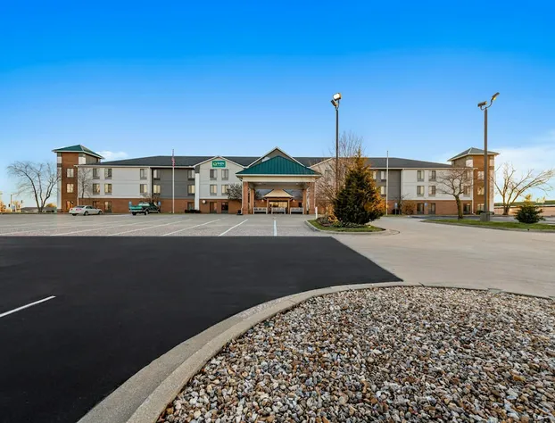 Quality Inn Warrensburg hotel detail image 3