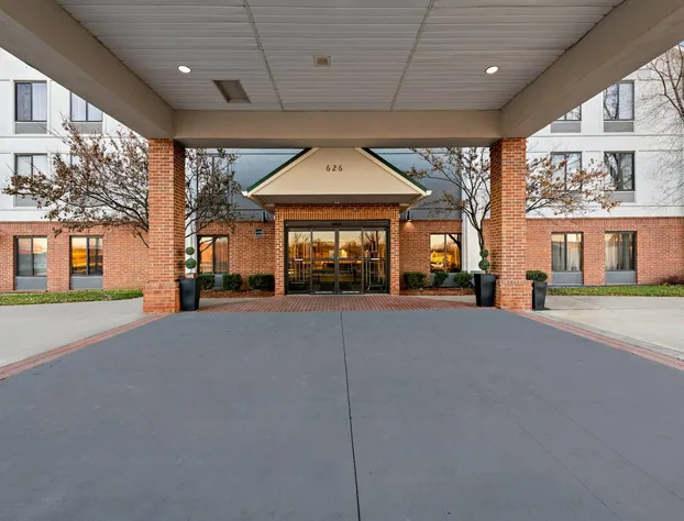 Quality Inn Warrensburg hotel detail image 1