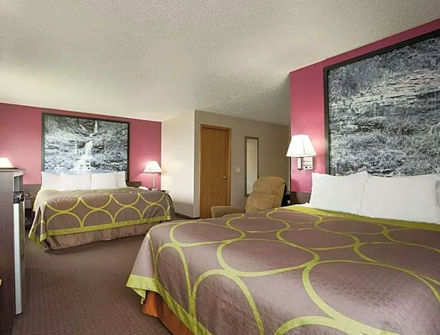 Super 8 by Wyndham Cameron hotel detail image 4