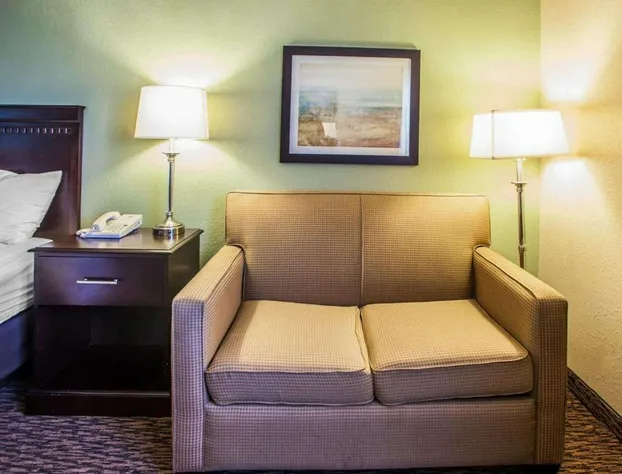 Quality Inn Belton - Kansas City South hotel detail image 2