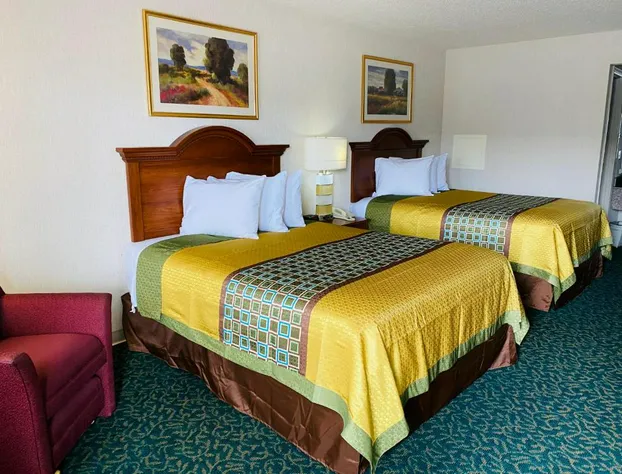 Harrisonville Inn & Suites hotel detail image 4