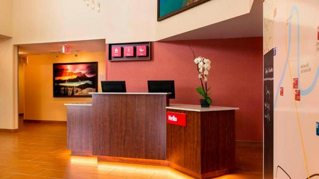 Towneplace Suites by Marriott Red Deer hotel detail image 3