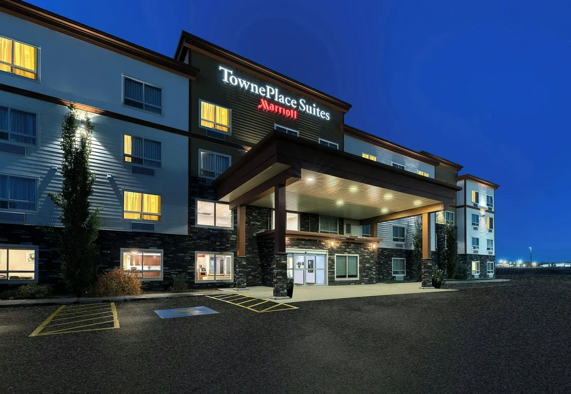Towneplace Suites by Marriott Red Deer hotel hero