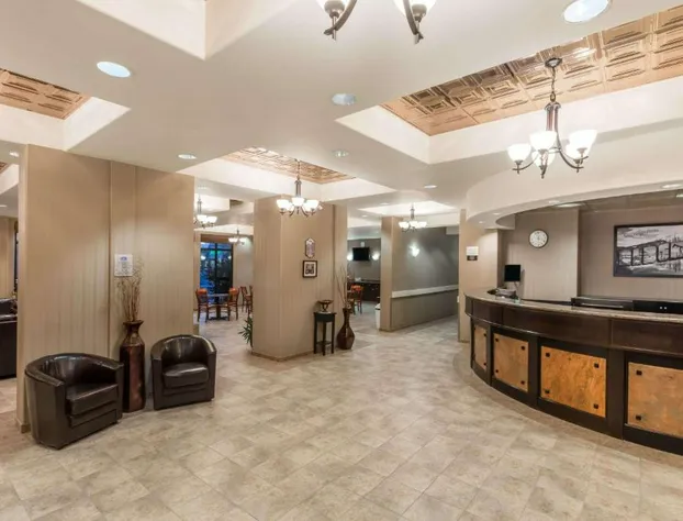 Super 8 by Wyndham Edson hotel detail image 2