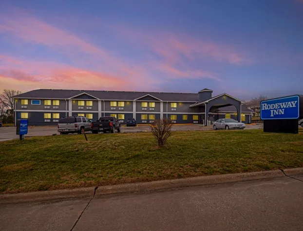 Rodeway Inn Red Oak hotel detail image 3