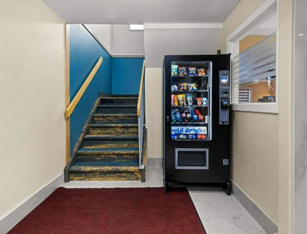 SureStay Plus by Best Western Brooks hotel detail image 2