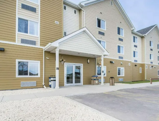 Quality Inn & Suites Thompson hotel detail image 1