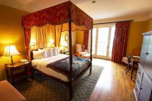 The Berry Hill Resort & Conference Center hotel hero