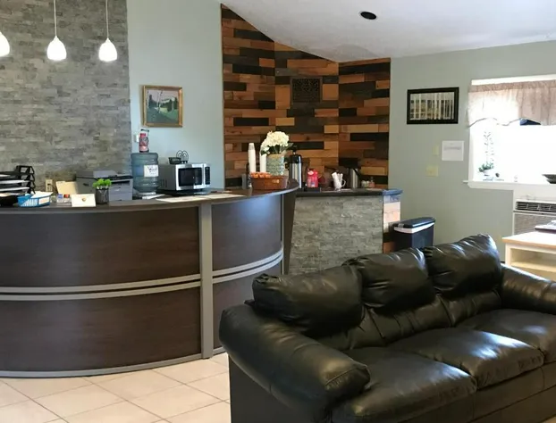 White Birches Motel hotel detail image 4